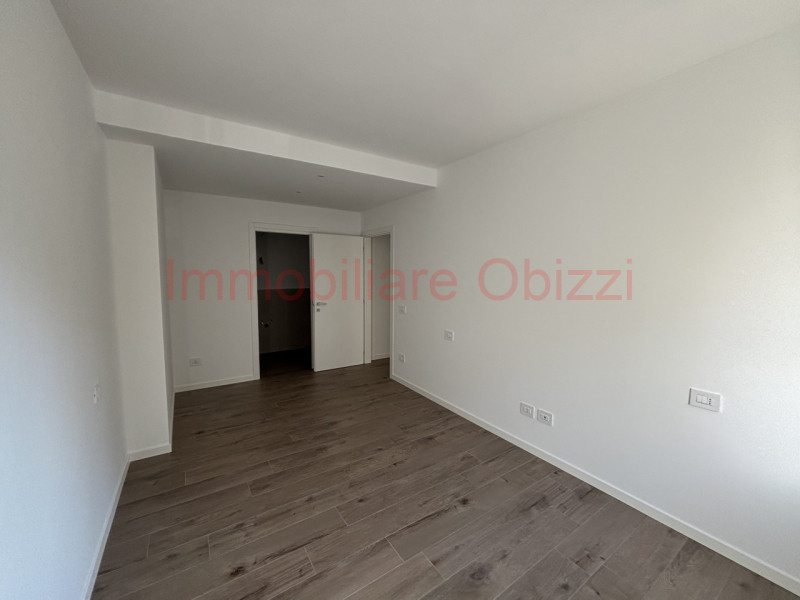 PADOVA - Ospedale Militare - Proponiamo in vendita appartamento completamente ristrutturato in cl...