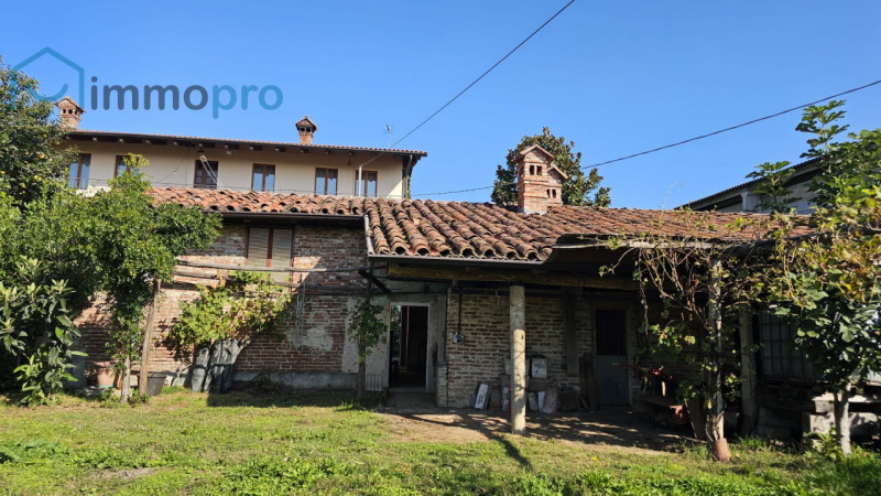 Rustici e casali in Vendita a Ciconio