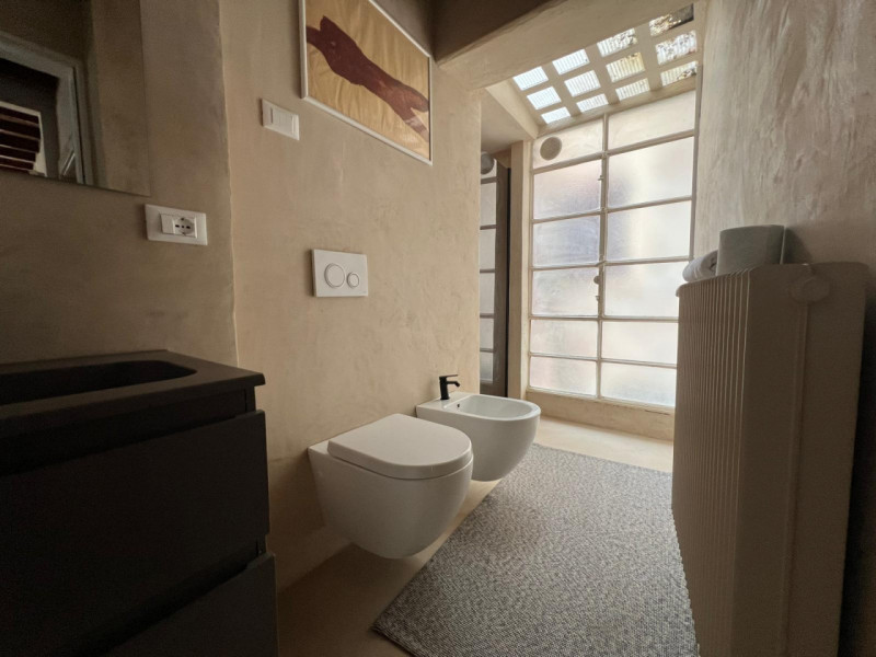 SPAZIOSISSIMO TRICAMERE IN CORSO FOGAZZARO – CONTRATTO TEMPORANEO TUTTO INCLUSO. CODICE 4569. EUR...