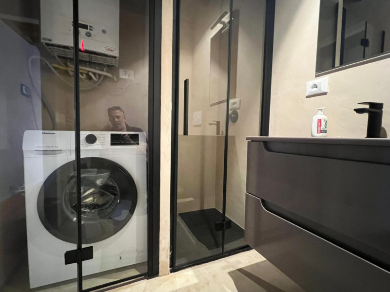 SPAZIOSISSIMO TRICAMERE IN CORSO FOGAZZARO – CONTRATTO TEMPORANEO TUTTO INCLUSO. CODICE 4569. EUR...