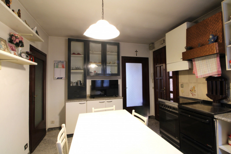 MONSELICE: presso il quartiere del Carmine, si propone porzione di bifamiliare con giardino esclu...