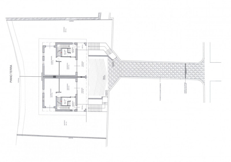 Zona Borne, proponiamo una straordinaria bifamiliare situata nel cuore di Valdagno, una cittadina...