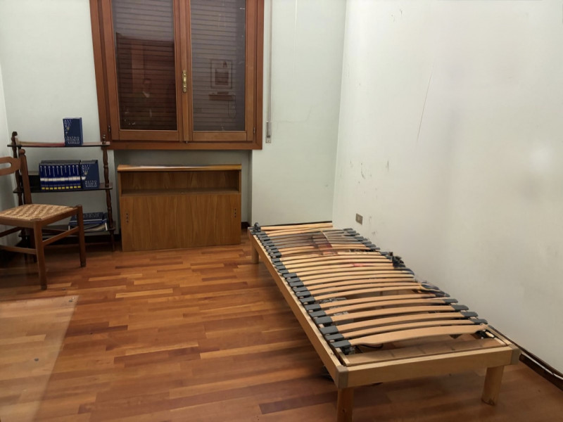 (Per INFO Stefania 3409601861) In vendita una splendida casa singola terratetto situata nel cuore...