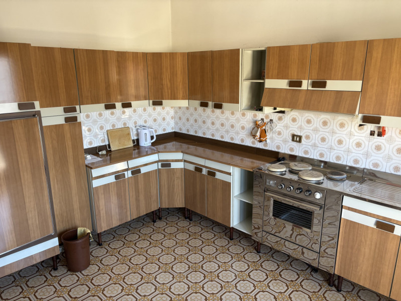 Su casa bifamiliare posto a Vittorio Veneto in zona Emisfero, promuoviamo la vendita di un grande...