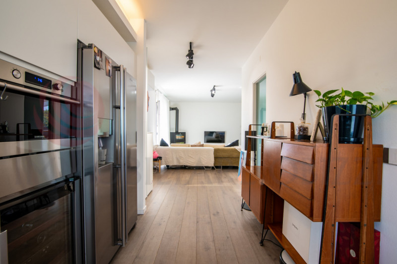 ALBIGNASEGO zona Ferri: vendesi porzione di trifamiliare in quartiere residenziale su due livelli...