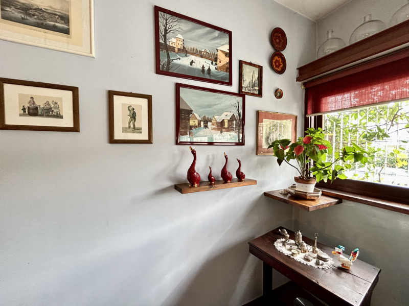 Proponiamo in vendita bellissima casa a schiera porzione centrale vicina a tutti i principali ser...