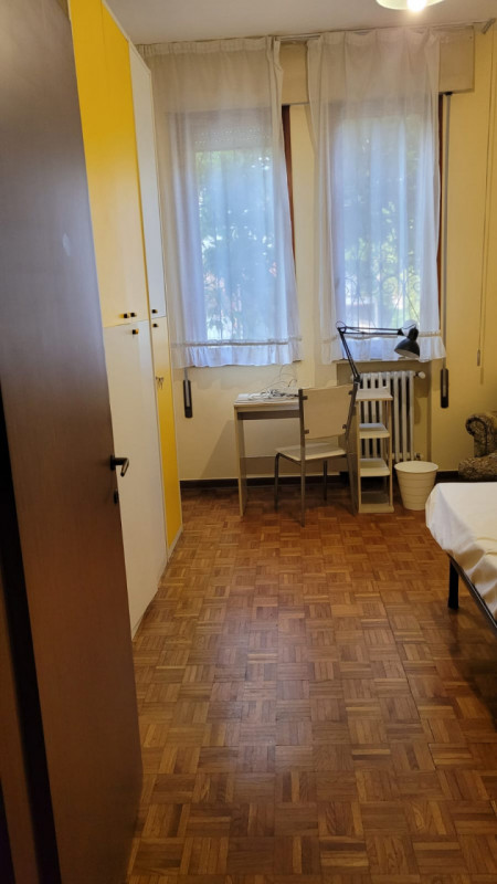 In ottimo contesto residenziale, tranquillo, verde, con palazzine e villette, adiacente alle mura...