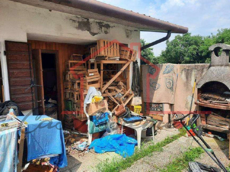 Rif. PE8425
La nostra Agenzia ha selezionato per Voi l'occasione del mese all'asta.

Proponiamo e...