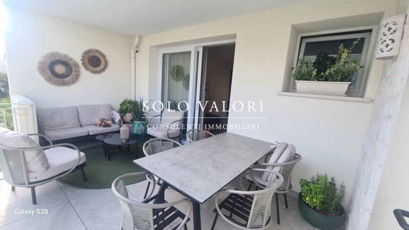 Rif. JE11 (per info 3381655389 Andrea S.)

Scopri il tuo nuovo rifugio al mare! Situato nel cuore...