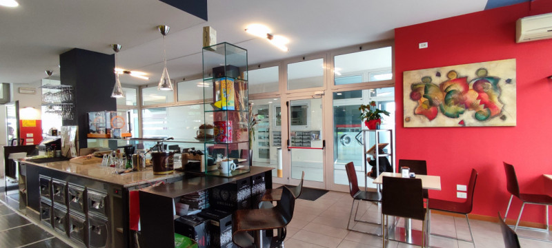 Nel centro di Istrana, proponiamo in vendita un bar moderno e luminoso, situato in una posizione ...