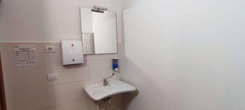 Nel centro di Istrana, proponiamo in vendita un bar moderno e luminoso, situato in una posizione ...