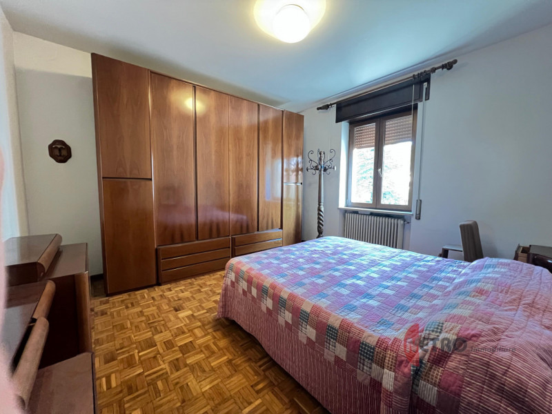 APPARTAMENTO TRILOCALE IN VENDITA – VALDAGNO (VI), VIA CESARE BECCARIA
Luminoso, arredato, con ca...