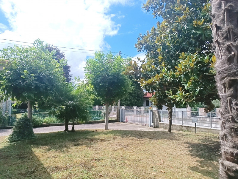 PALUELLO. Al confine con Dolo - Casa singola Euro 415.000. Classe energetica A2 con fotovoltaico ...