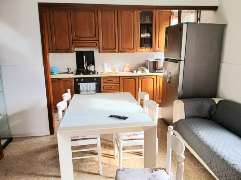 Situata nella tranquilla e ricercata zona di Galta, nel comune di Vigonovo, vi proponiamo un'impe...