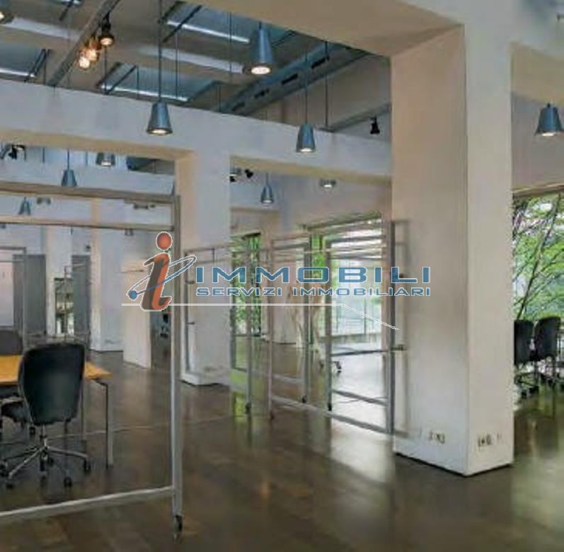 Ufficio in Affitto