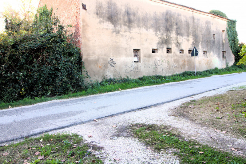 PERNUMIA: se sogni di vivere immerso nella tranquillità della campagna veneta, questa è l'opportu...