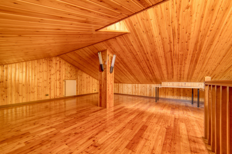 Se stai cercando la comodità delle scuole e uno spazio indipendente per te e la tua famiglia, abb...