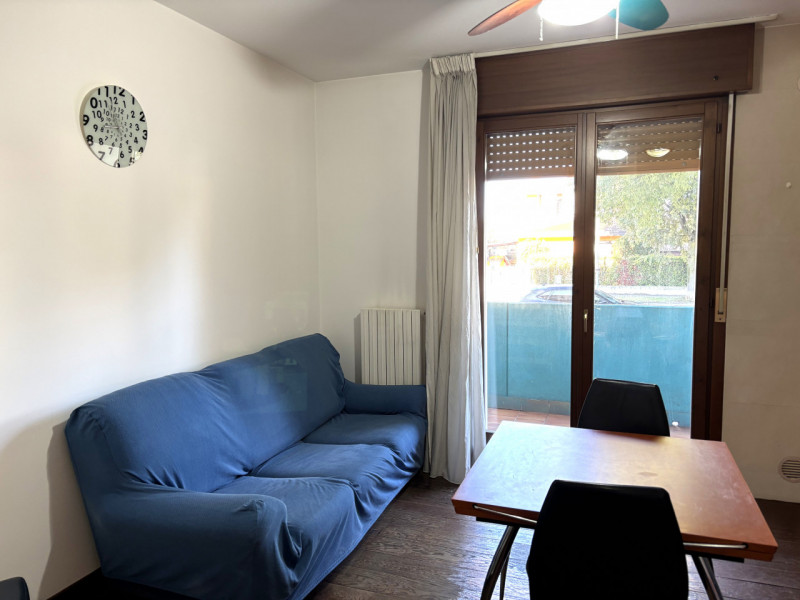 APPARTAMENTO IN LOCAZIONE !!!, COMODISSIMO, AL PIANO PRIMO CON ASCENSORE E GIARDINO CONDOMINIALE ...