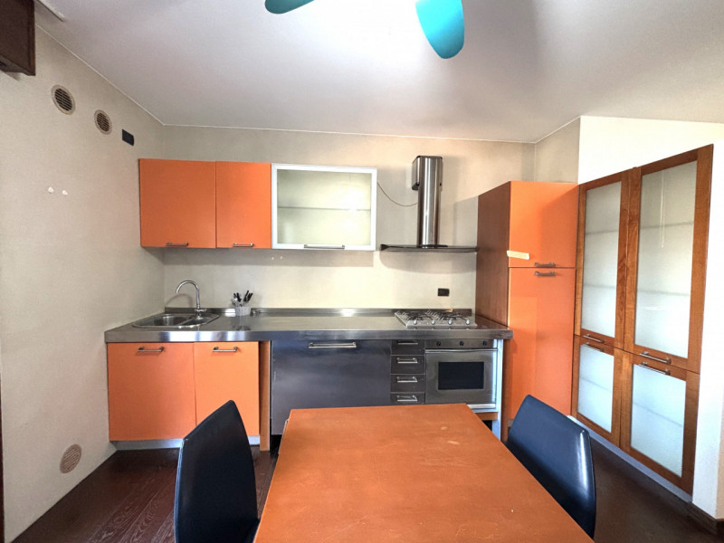 APPARTAMENTO IN LOCAZIONE !!!, COMODISSIMO, AL PIANO PRIMO CON ASCENSORE E GIARDINO CONDOMINIALE ...