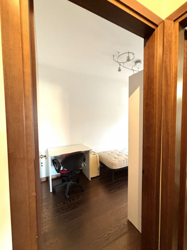 APPARTAMENTO IN LOCAZIONE !!!, COMODISSIMO, AL PIANO PRIMO CON ASCENSORE E GIARDINO CONDOMINIALE ...