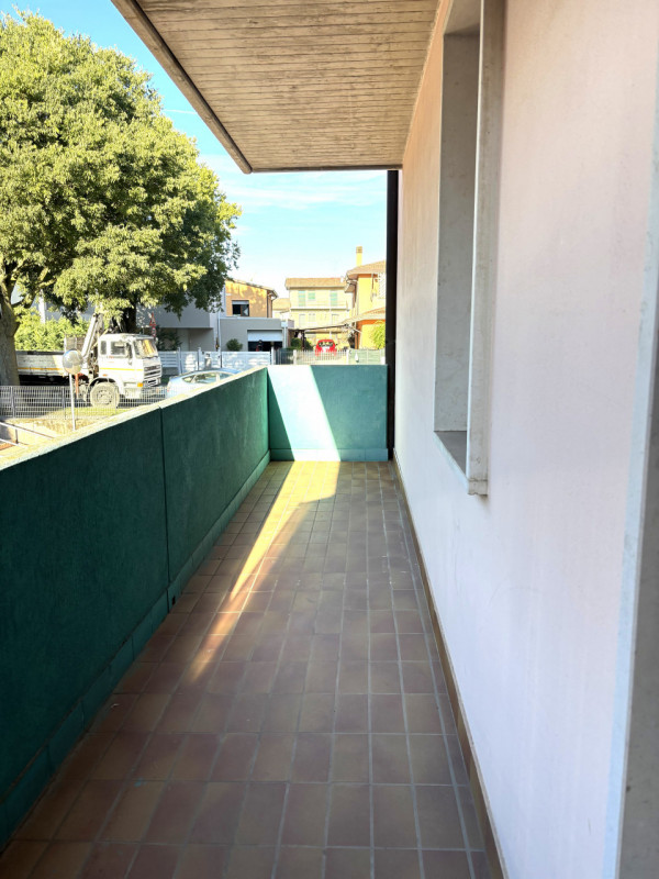 APPARTAMENTO IN LOCAZIONE !!!, COMODISSIMO, AL PIANO PRIMO CON ASCENSORE E GIARDINO CONDOMINIALE ...