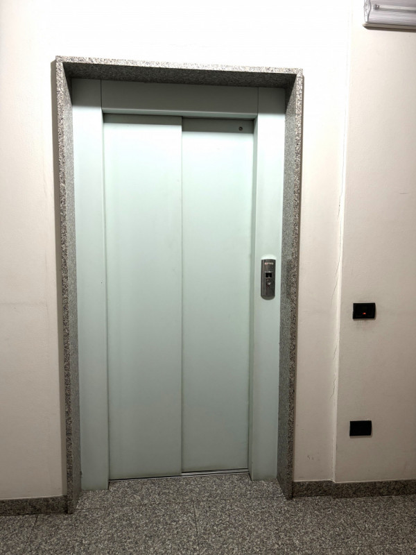 APPARTAMENTO IN LOCAZIONE !!!, COMODISSIMO, AL PIANO PRIMO CON ASCENSORE E GIARDINO CONDOMINIALE ...