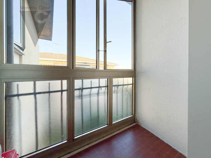 STRA' - 2 CAMERE ULTIMO PIANO 
Proponiamo in vendita, nel cuore del Comune di Stra, appartamento ...