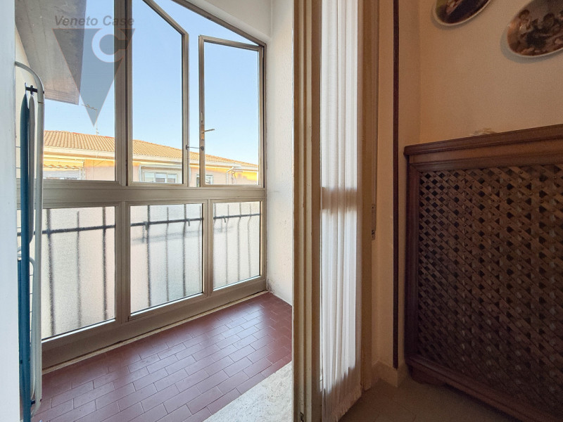 STRA' - 2 CAMERE ULTIMO PIANO 
Proponiamo in vendita, nel cuore del Comune di Stra, appartamento ...