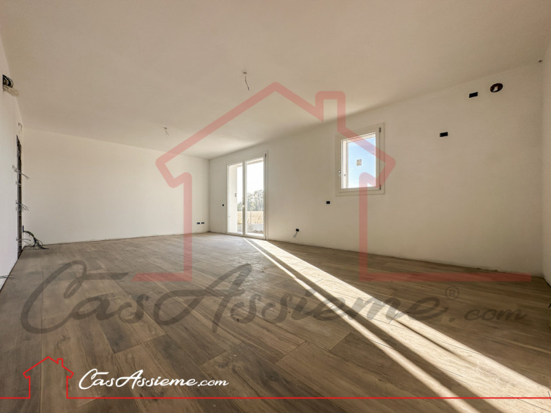 Rif. AH022
CHIAVI IN MANO - PIANO PRIMO € 238.000,00 // PIANO SECONDO € 245.000,00
In posizione l...