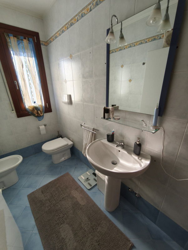 Scopri un'opportunità unica nel cuore di Saccolongo! Proponiamo in vendita un esclusivo appartame...