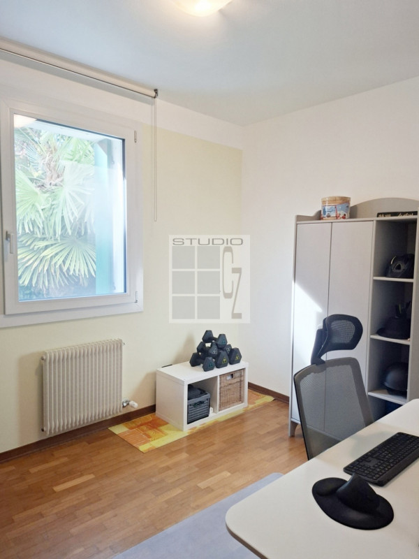 Proponiamo, in centro a Loreggia, appartamento al PIANO TERRA CON GIARDINO.

In contesto UNICO di...