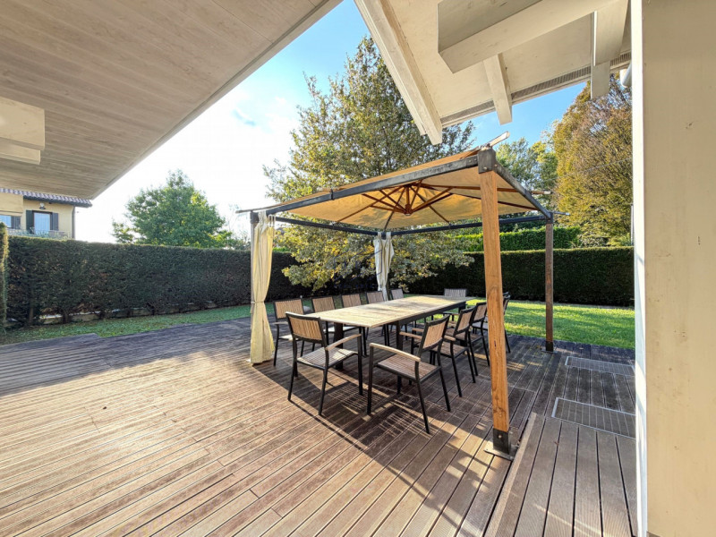 SALGAREDA - (TV)
VILLA SINGOLA CON PISCINA
Tra Salgareda e Ponte di Piave nasce questa splendida ...