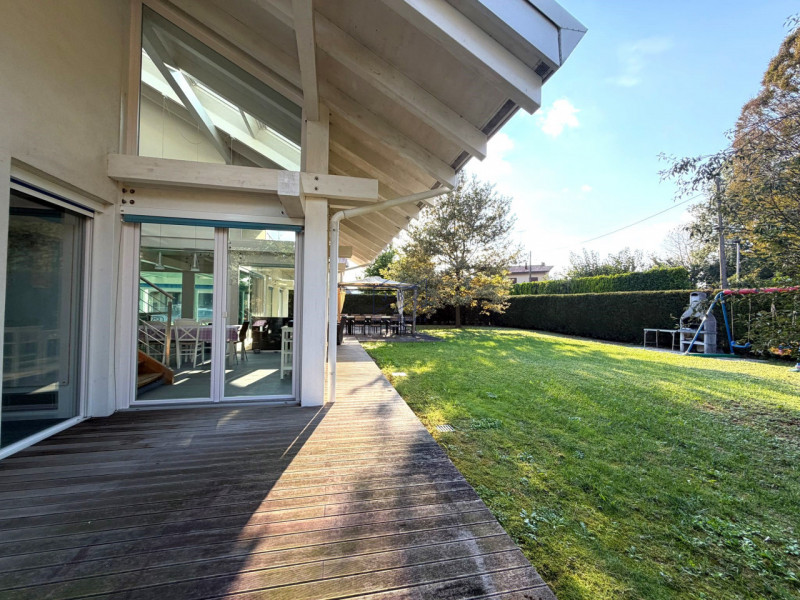 SALGAREDA - (TV)
VILLA SINGOLA CON PISCINA
Tra Salgareda e Ponte di Piave nasce questa splendida ...