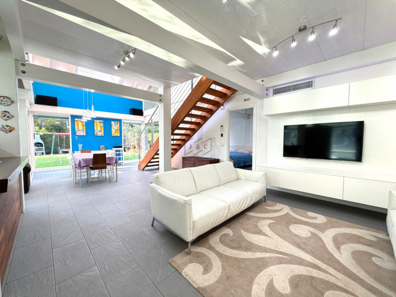 SALGAREDA - (TV)
VILLA SINGOLA CON PISCINA
Tra Salgareda e Ponte di Piave nasce questa splendida ...