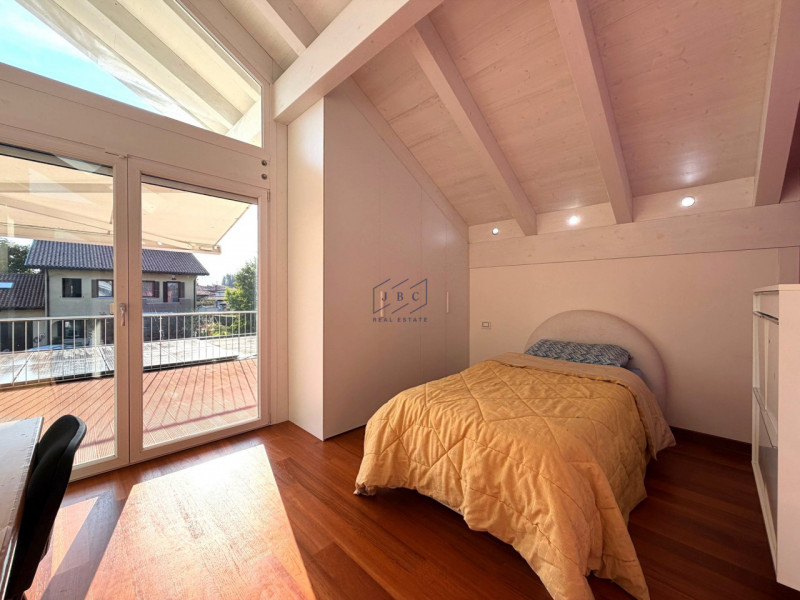 SALGAREDA - (TV)
VILLA SINGOLA CON PISCINA
Tra Salgareda e Ponte di Piave nasce questa splendida ...