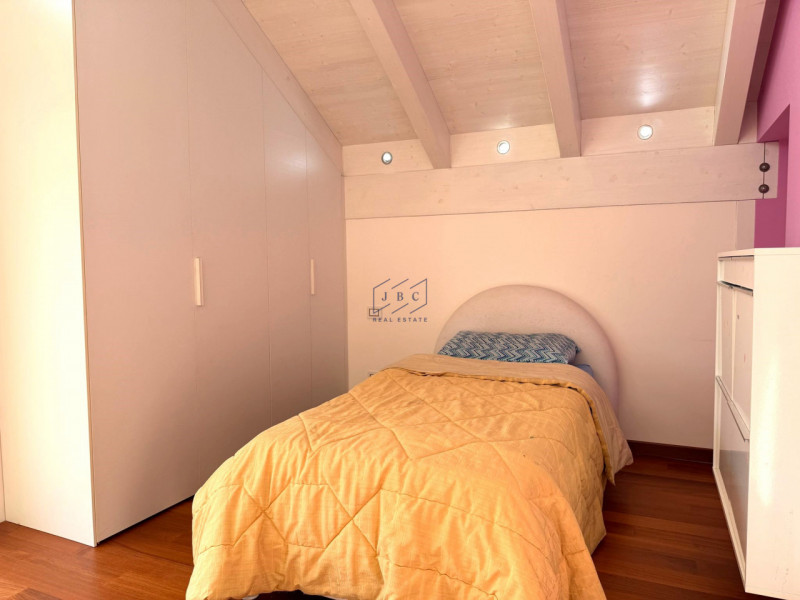 SALGAREDA - (TV)
VILLA SINGOLA CON PISCINA
Tra Salgareda e Ponte di Piave nasce questa splendida ...