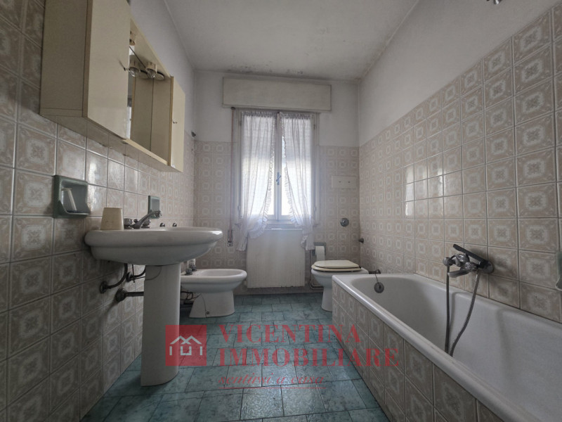 GRANTORTO: in posizione comoda ai servizi, proponiamo in vendita in ESCLUSIVA soluzione di CASA S...