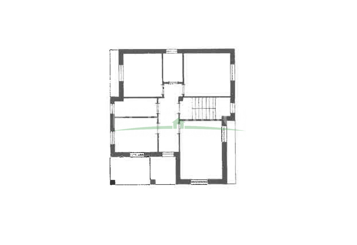 CASTAGNITO. Graziosa villetta indipendente con giardino.