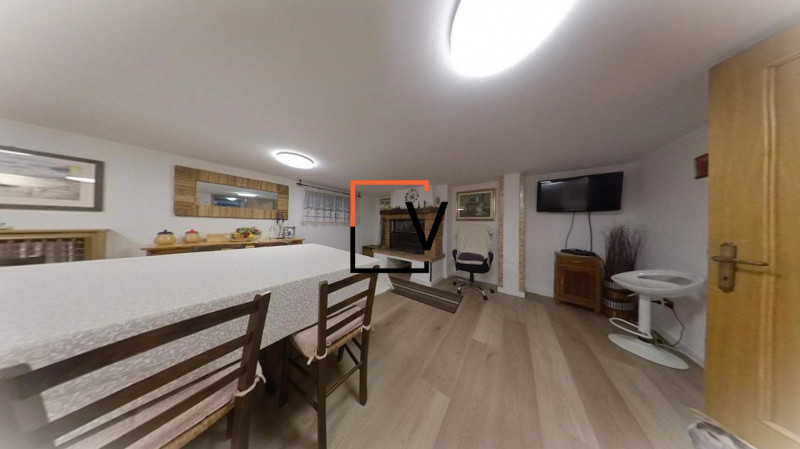 V381 – Proponiamo in vendita porzione indipendente a Dosson di Casier in un contesto residenziale...