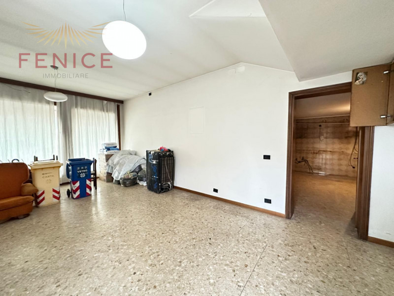 La casa giusta per dare forma ai tuoi sogni, nel cuore di Falzè di Trevignano

In una delle zone ...