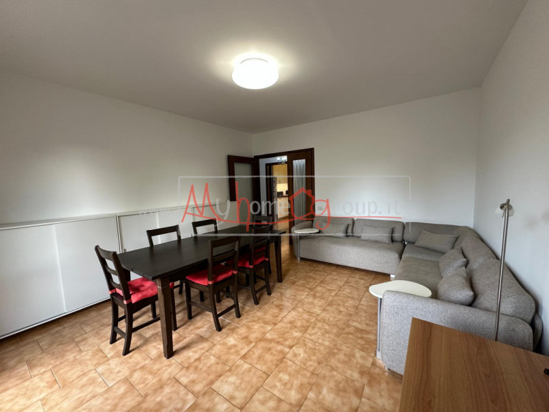 CADONEGHE: Appartamento al secondo piano completamente arredato a nuovo, composto di ingresso, so...