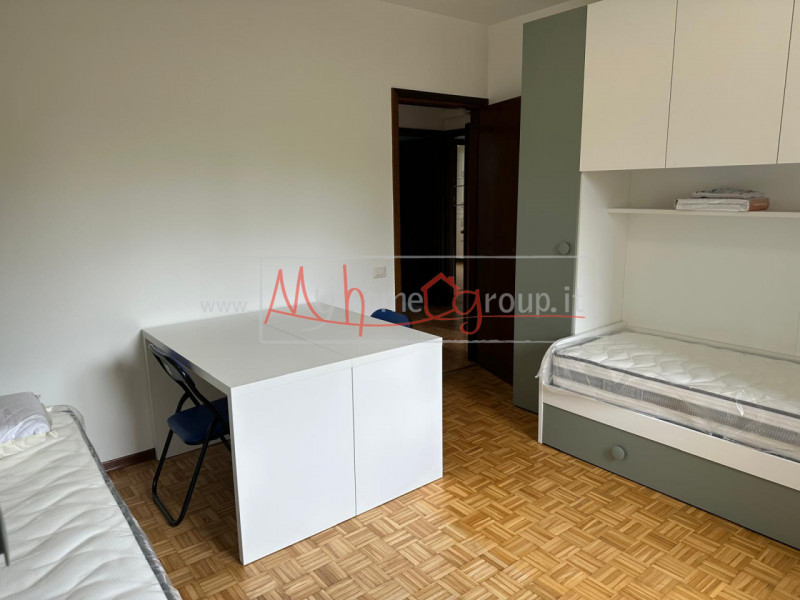 CADONEGHE: Appartamento al secondo piano completamente arredato a nuovo, composto di ingresso, so...