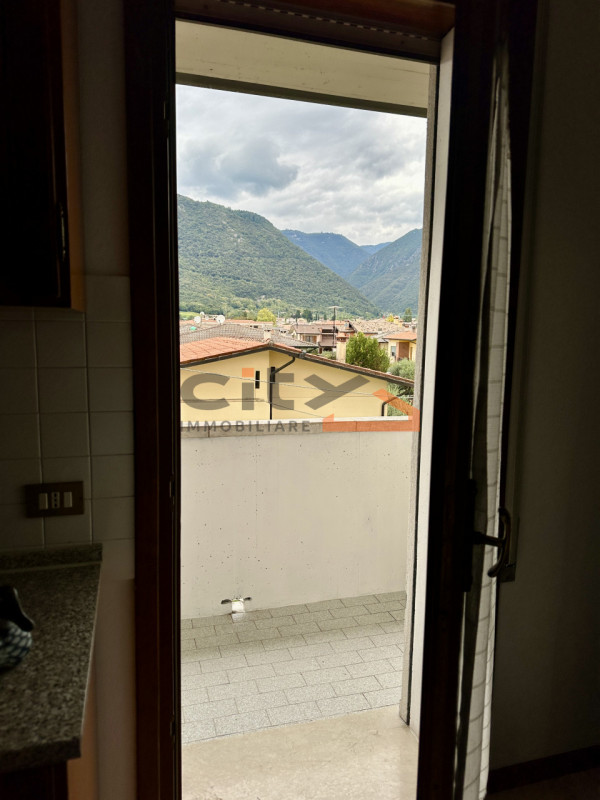 Romano d'Ezzelino - in zona tranquilla e ben servita, proponiamo in vendita MINI APPARTAMENTO COM...