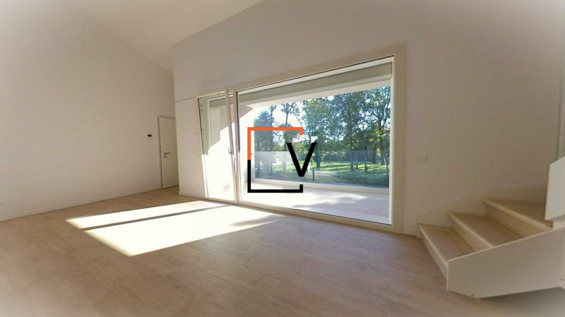 V382 - Proponiamo in vendita a Musestre di Roncade un nuovo appartamento di ampia metratura inser...