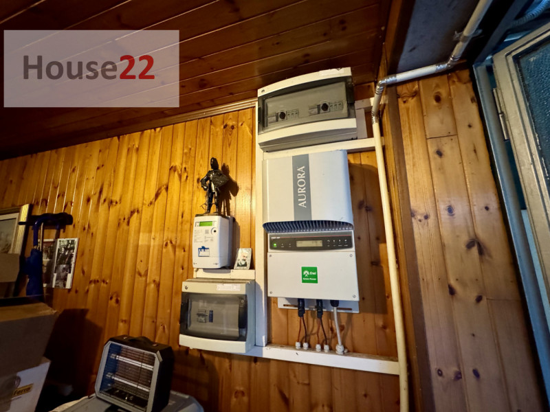 ZONA BERTESINA-VICENZA. BIFAMILIARE AFFIANCATA situata nel cuore della tranquilla zona di Bertesi...