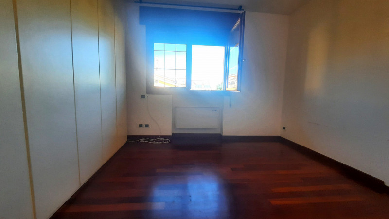 Porzione di Bifamiliare in centro a Mestrino
In una tranquilla via residenziale a pochi passi dal...