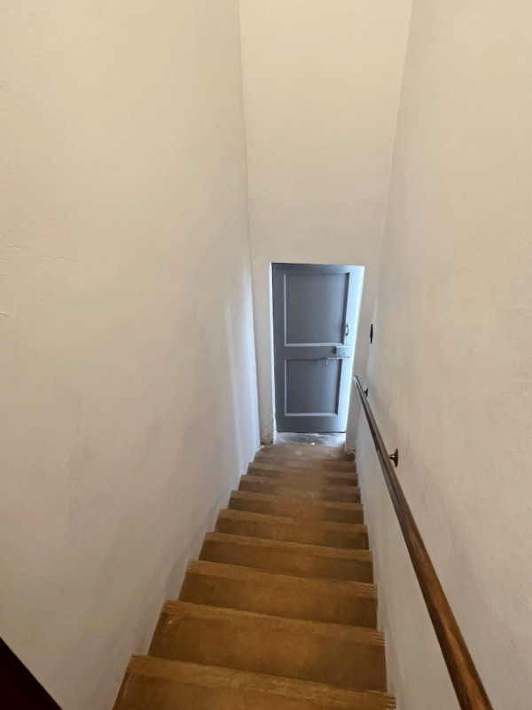 AFFITTASI TRICAMERE SEMIARREDATO E CON GARAGE E CANTINA, IN BIFAMILIARE A VICENZA - Rif. 8297
A p...