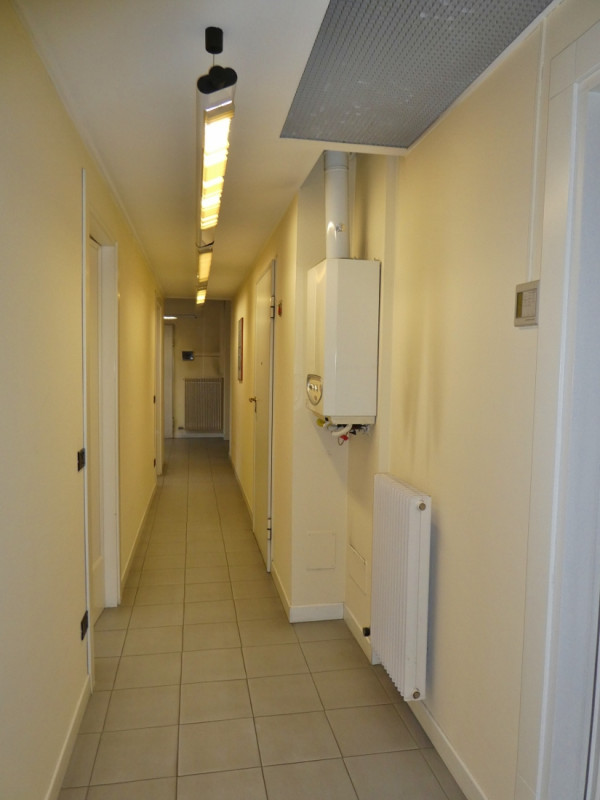 UFFICIO VENDESI A VICENZA OVEST, QUARTIERE SANTA BERTILLA - Rif. 8298
Comodissimo al  centro citt...