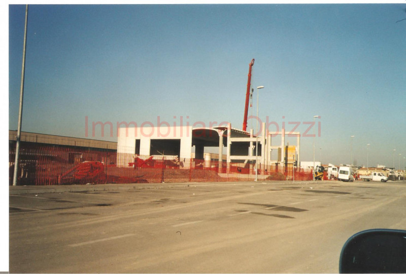 PADOVA - VIA NONA STRADA TERRENO EDIFICABILE PER CAPANNONE

Terreno edificabile di 5000 mq con po...