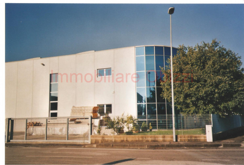 PADOVA - VIA NONA STRADA TERRENO EDIFICABILE PER CAPANNONE

Terreno edificabile di 5000 mq con po...